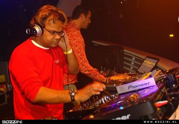 Sies Naipal (DJ Sies)